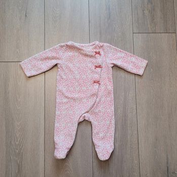 Pyjama à coeur rose et or. Fille 3 mois. Marque Tape à l'oeil