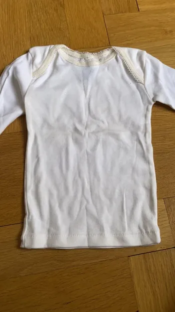 T shirt manches longues blanc 12 mois neuf