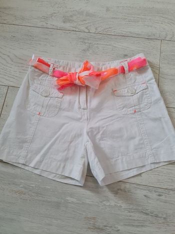 Short 10 ans fille comme neuf