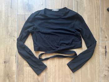Haut court noir SHEIN taille 11-12 ans