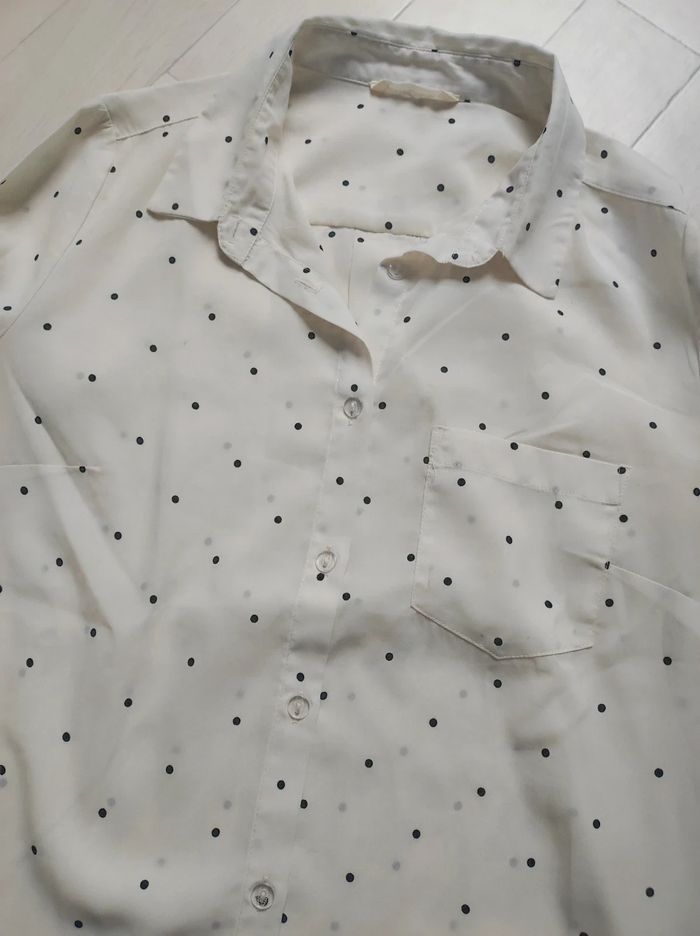 Chemise blanche à pois taille M - photo numéro 2