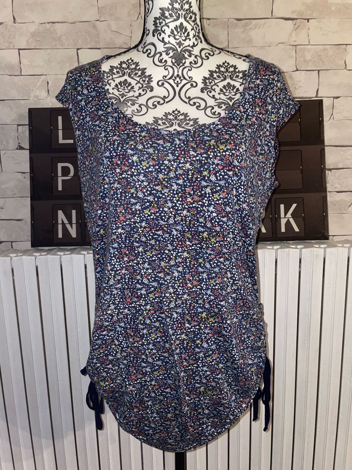 Haut grossesse bleu marine à fleurs - Taille L - Maternité - BE