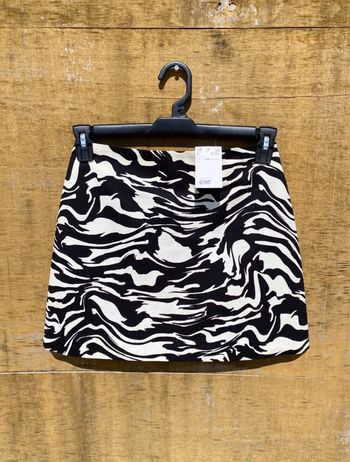 Jupe imprimée zebra noire et blanche H&M