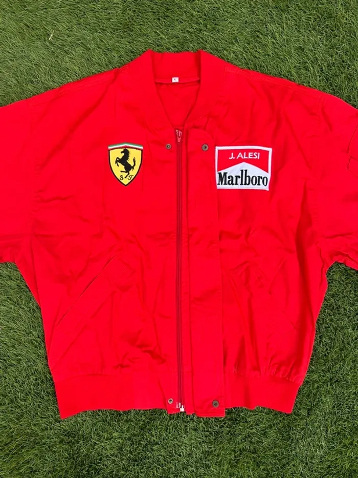 Veste Ferrari x Marlboro - photo numéro 11