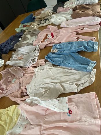 Lot vêtements bébé fille 6 mois