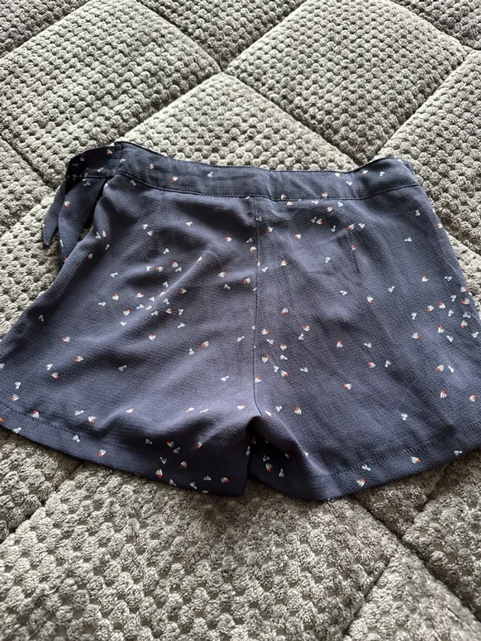 Short fille - photo numéro 4