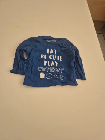 T-shirt à manches longues 3 mois