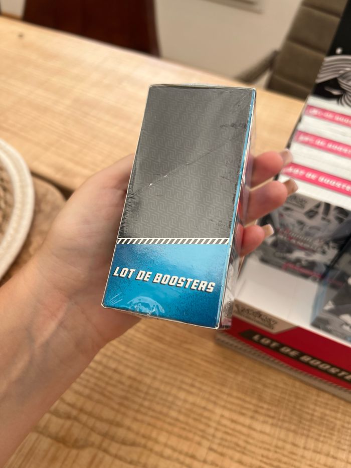 Lot de 7 bundles Pokémon 10.5 foudre noire flamme blanche - photo numéro 7