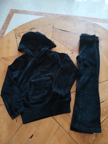 Ensemble sweat pantalon kiabi 5 ans