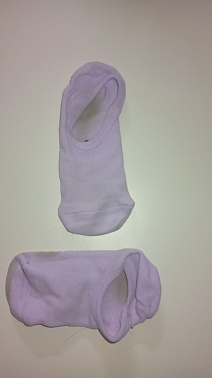 Chaussettes sale violette