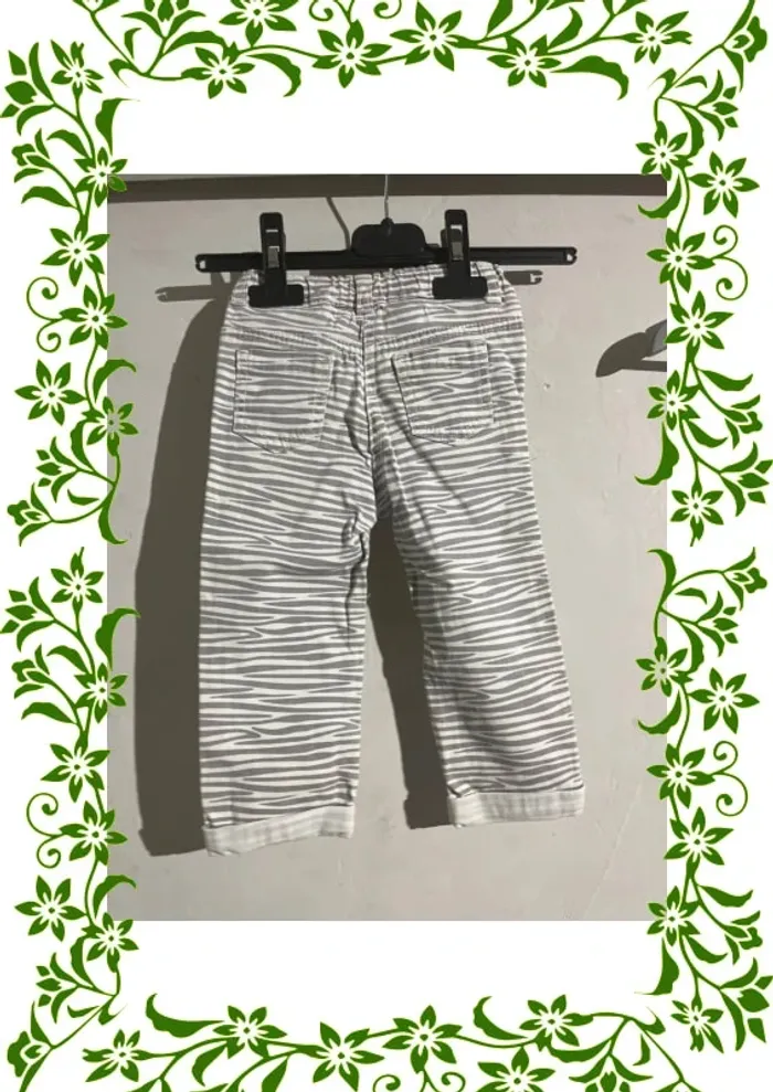 Pantalon zebré 18 mois - photo numéro 3