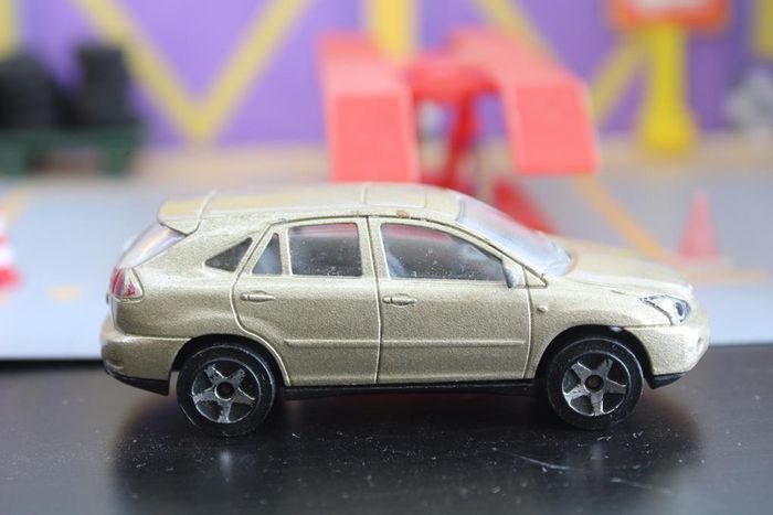 Majorette Lexus RX400h - photo numéro 6