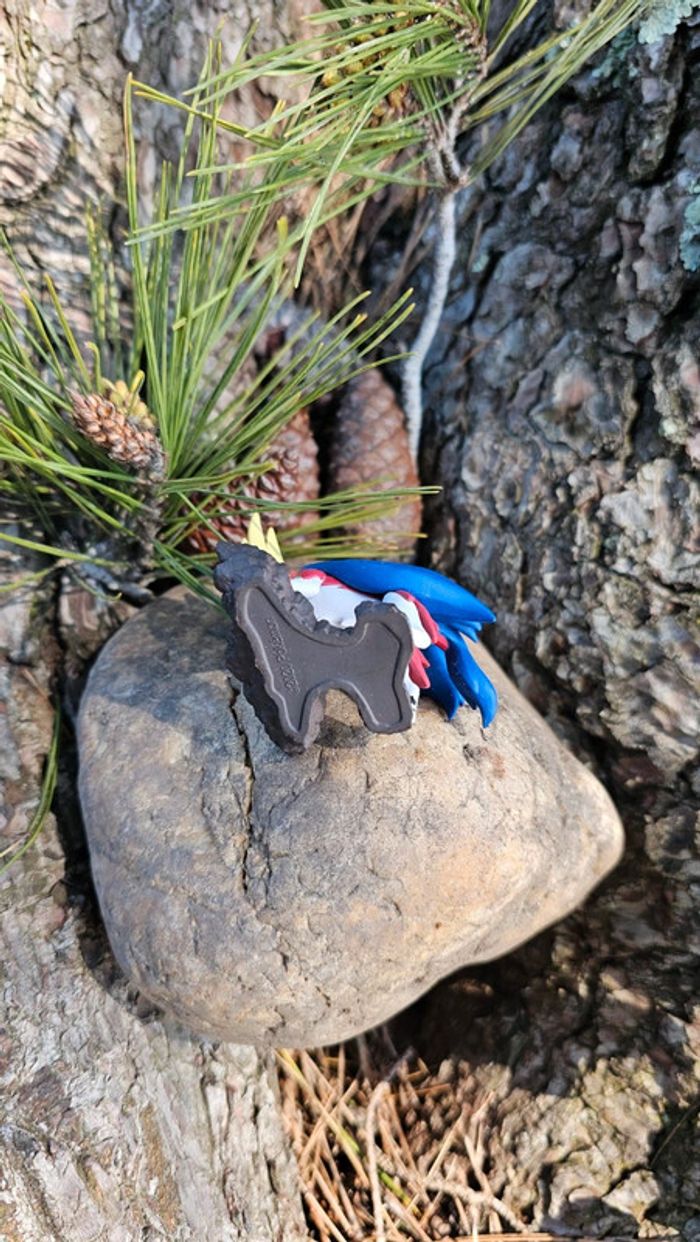 Super figurine Pokemon Nintendo zamazenta - photo numéro 7