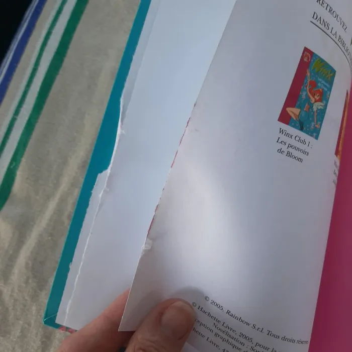 Lot 19 livres Winx Bibliothèque Rose - photo numéro 9