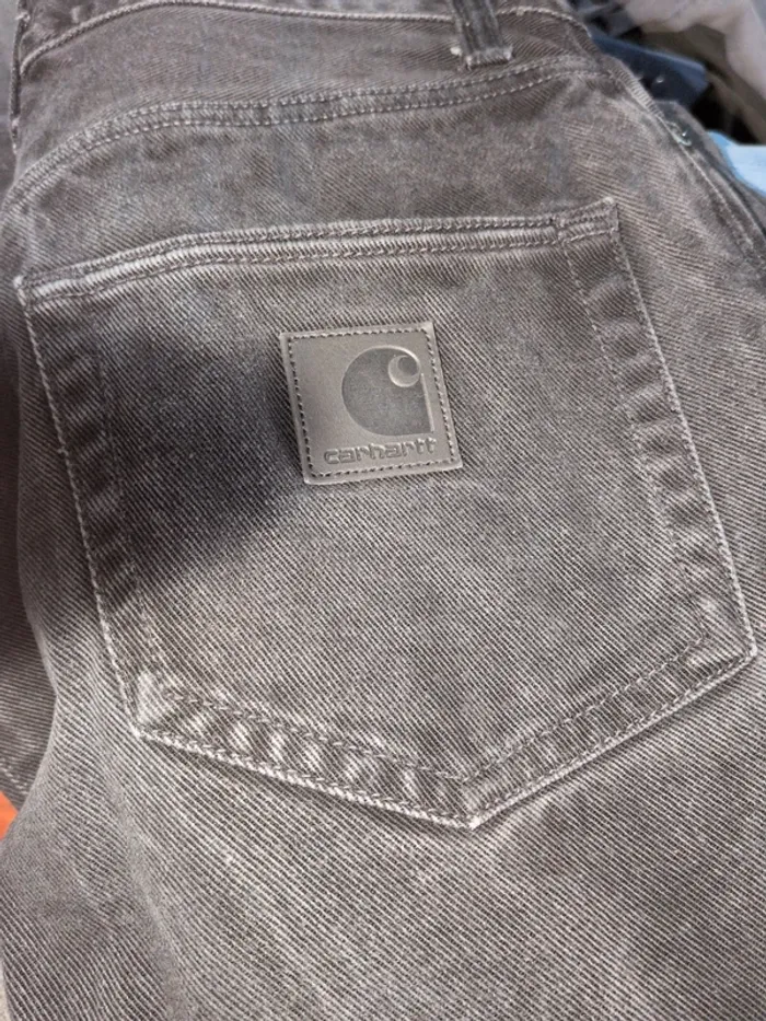 Jean noir Carhartt – Taille 36 - photo numéro 3