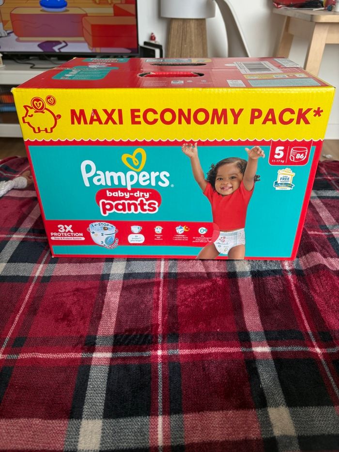 Maxi pack Pampers  baby dry pants  taille 5 - photo numéro 2
