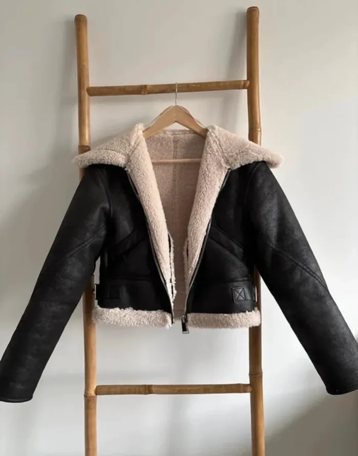 Manteau court fausse fourrure Mango taille XS