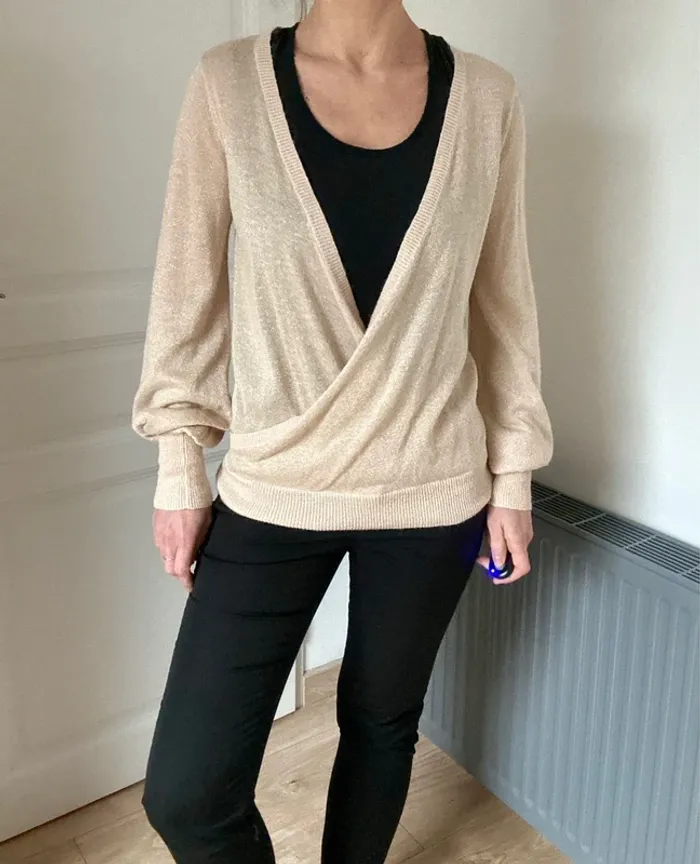Très beau pull décolleté en V – Ichi – Taille S - photo numéro 7