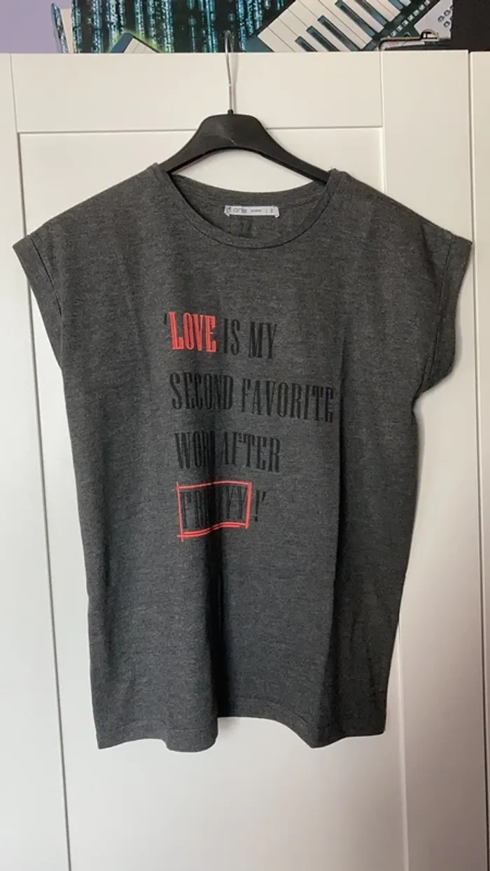 T-shirt gris