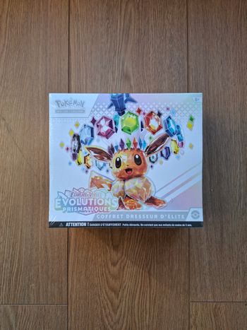ETB Pokémon Ev8.5 Évolution Prismatique