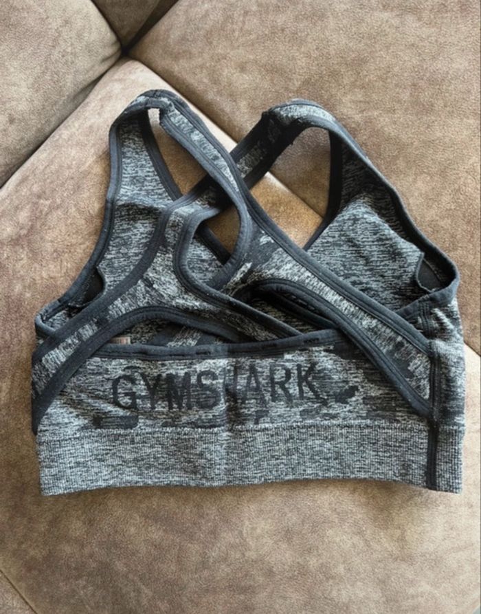 Brassière de sport Gymshark noir/gris - photo numéro 2