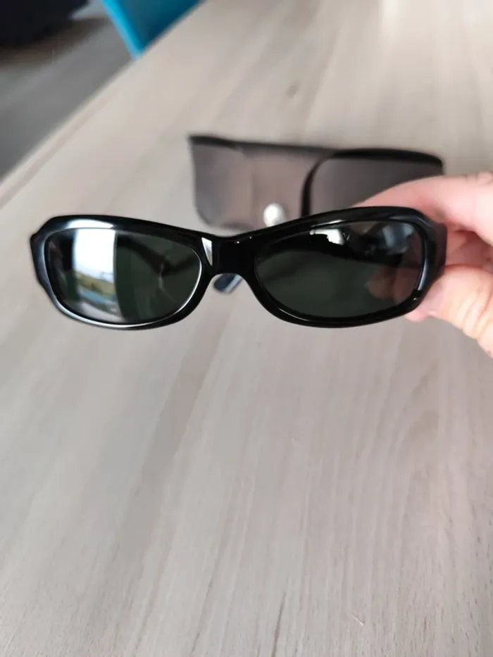 Lunettes de soleil Vuarnet - photo numéro 2