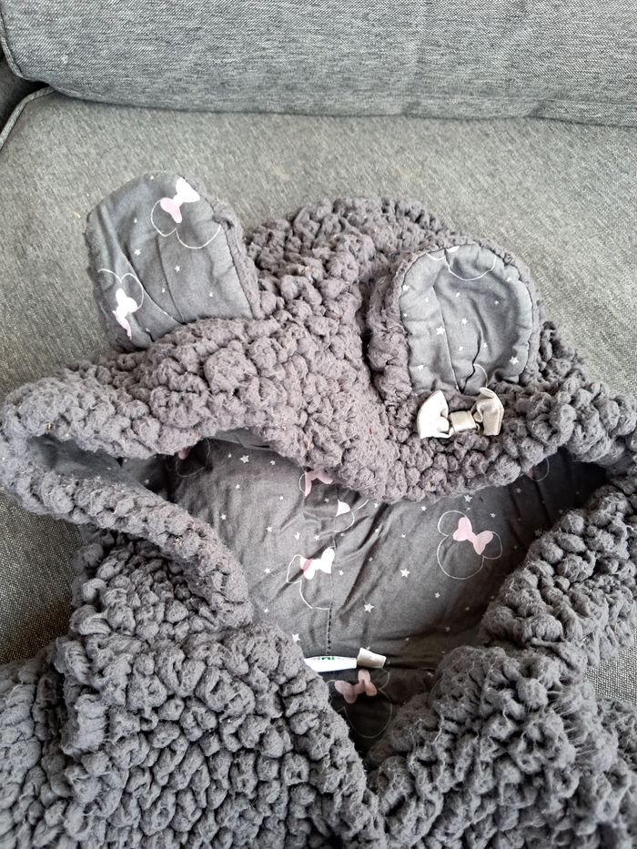 Veste en sherpa minnie 24mois - photo numéro 3