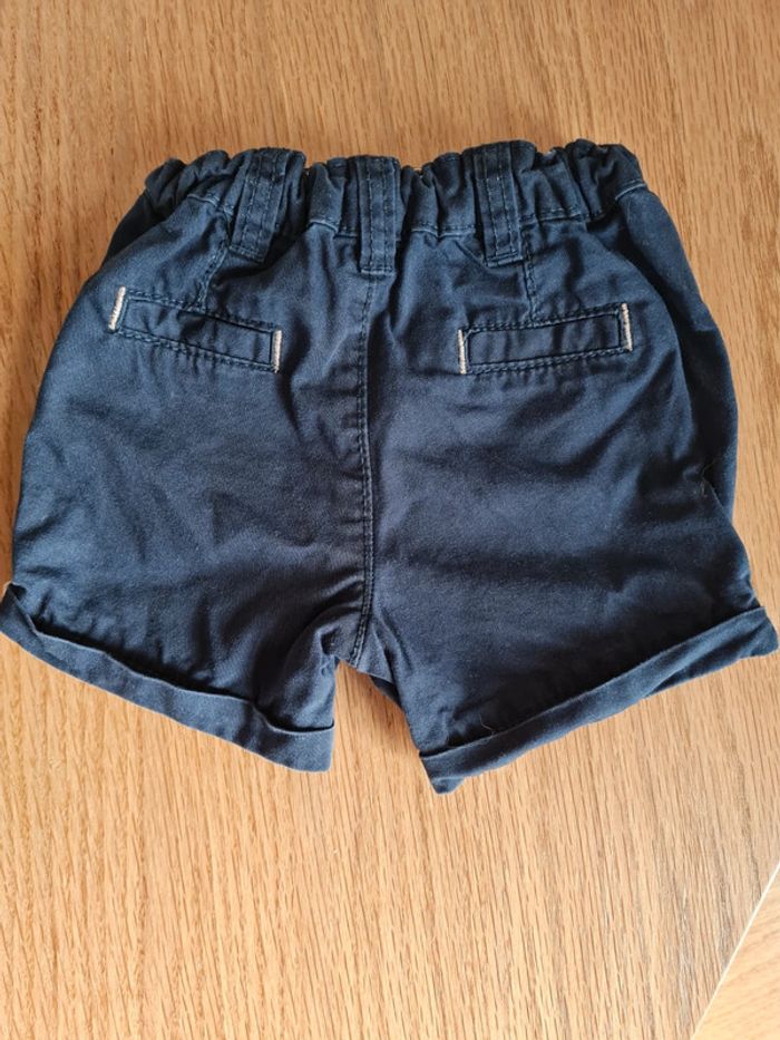 Short Kiabi 6 mois - photo numéro 2