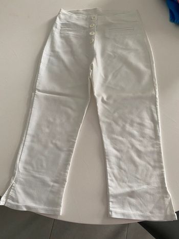 Pantacourt blanc neuf