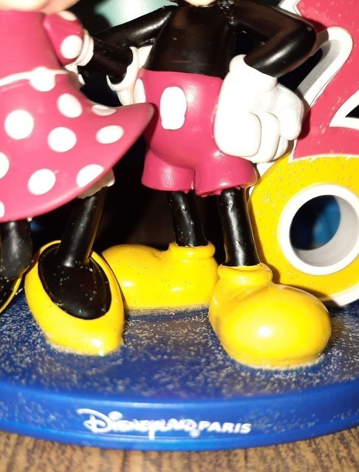 Ornement mickey et minnie 2020 en tbe - photo numéro 4