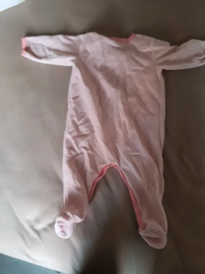 Pyjama - photo numéro 5