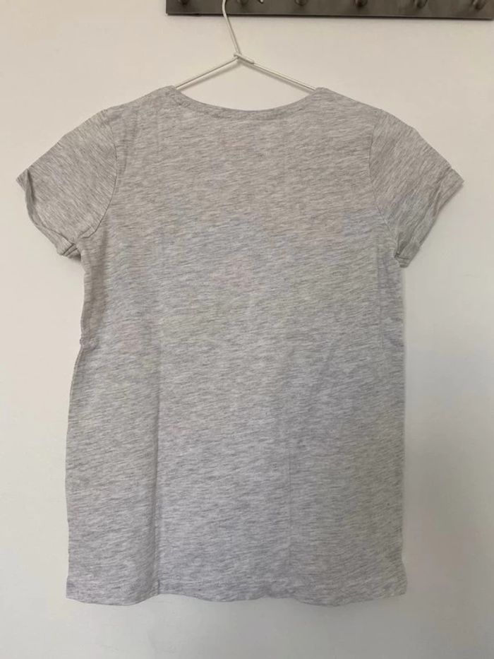 T-shirt gris clair 11/12 and (152 cm) - photo numéro 2