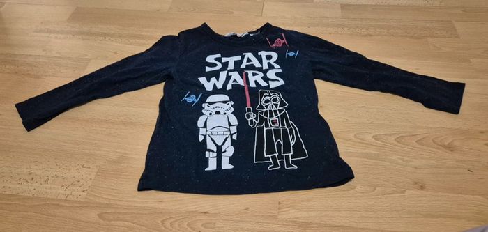 Tee-shirt ml H&M 5/6ans star wars
