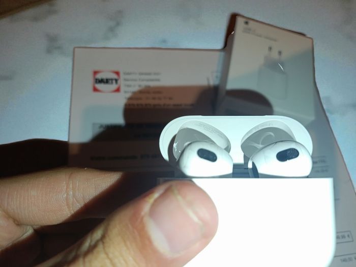 AirPods 3 - photo numéro 3