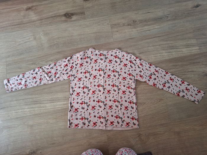 Gilet à boutons rose imprimés fleuris TAO 12 ans - photo numéro 3