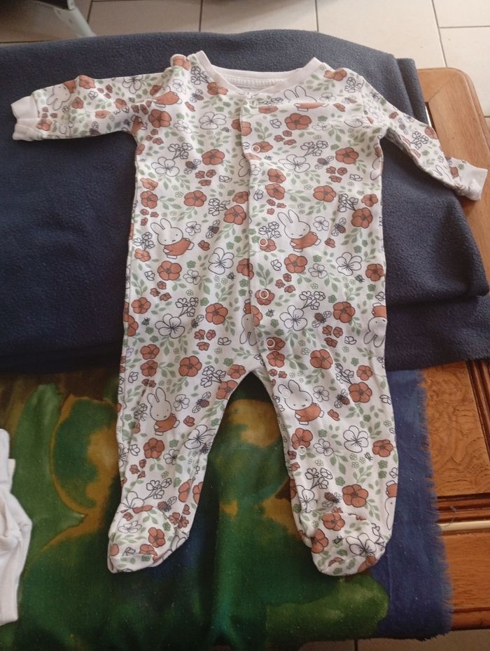 Lot vêtements bébé garçon 6 mois - photo numéro 9