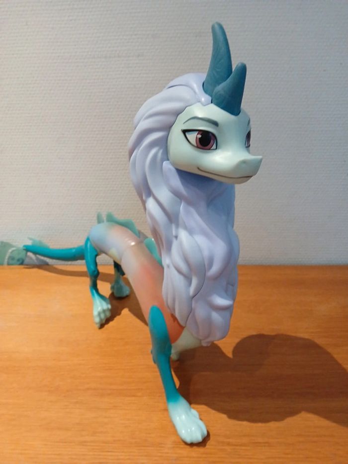 Figurine Sisu le dernier dragon de Raya - photo numéro 6