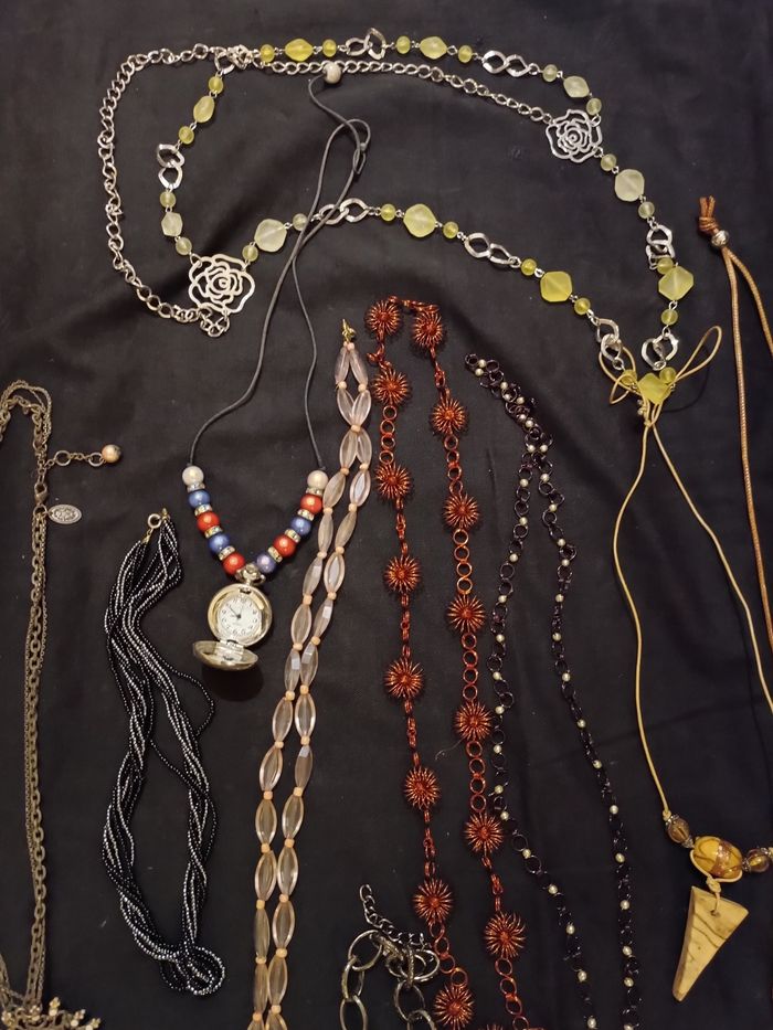 Lot de bijoux fantaisie - photo numéro 4