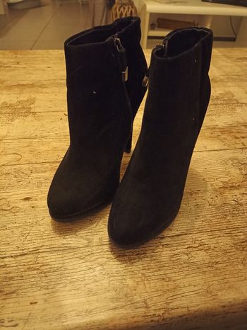 Glamour et ultra féminines les bottines  Zara