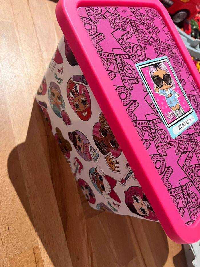 Lot de 17 poupées LOL surprise et nombreux accessoires vendus dans une boîte de rangement lol - photo numéro 2