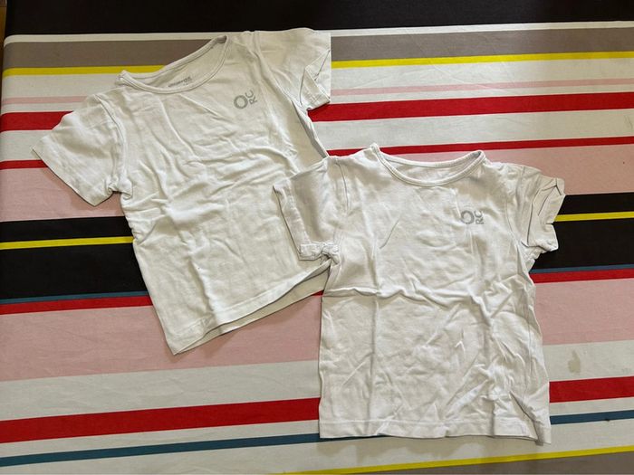 Lot 2 maillots de corps