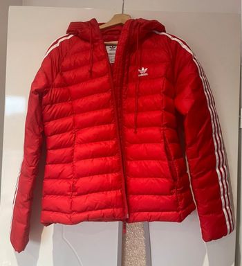 Manteau rouge femme taille 42 mai plutôt taille 40