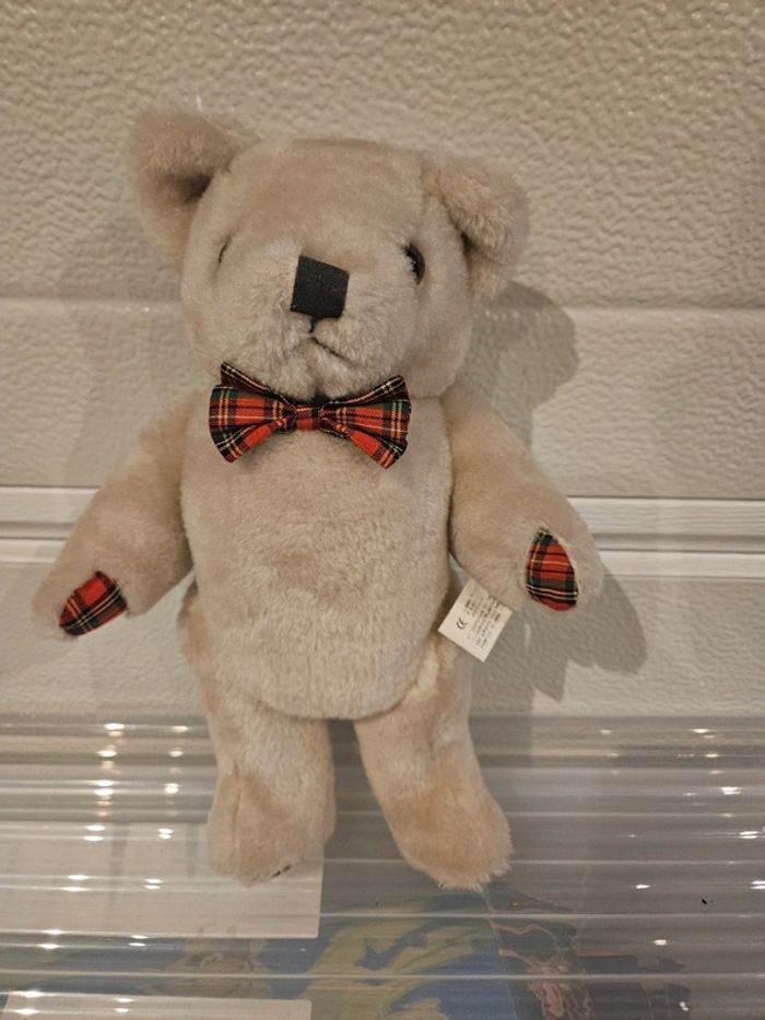 Ours en peluche - photo numéro 2