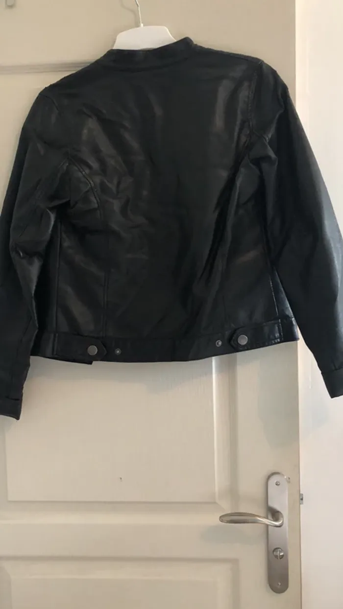 Veste - photo numéro 2