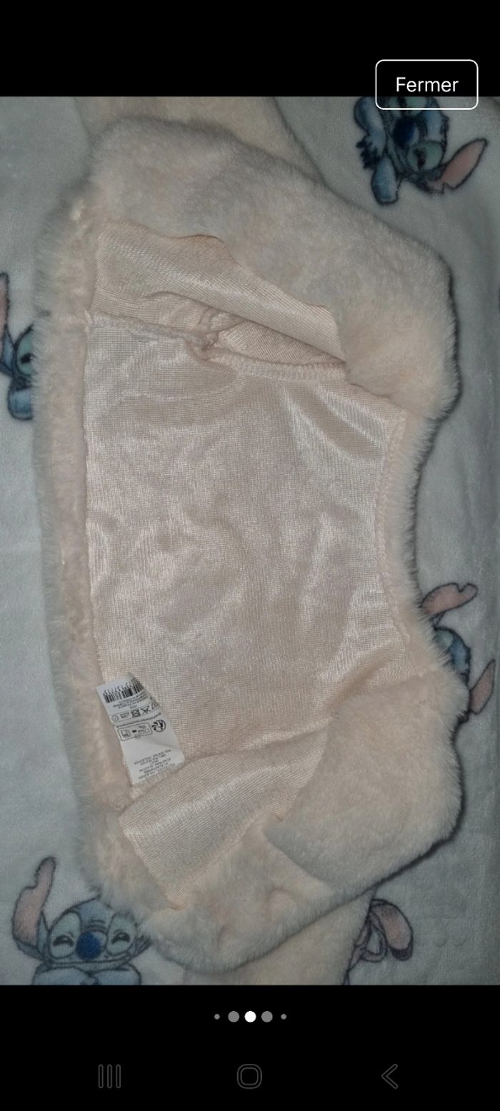 Gilet 6 mois en très bon état - photo numéro 4
