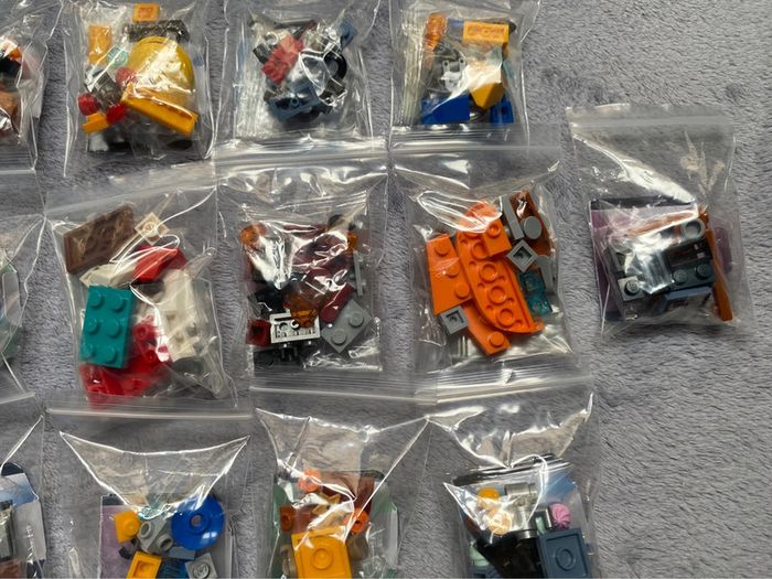 Lot de 17 surprises lego marvel studios the guardians of the galaxy holiday special - photo numéro 7