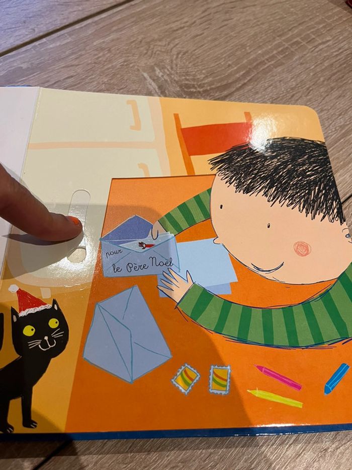 Joli livre à volets sur le thème de Noël - photo numéro 6