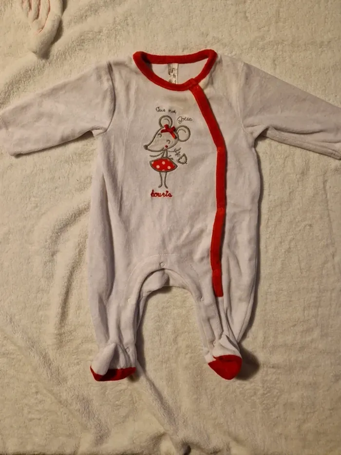 Pyjama petite souris bébé