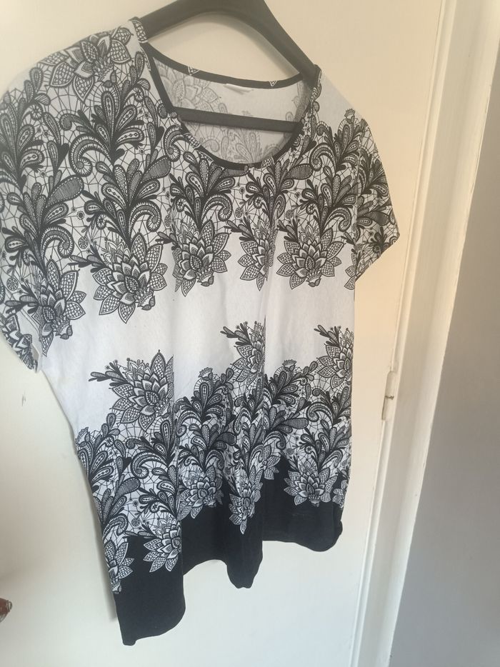 Tee-shirt - photo numéro 2
