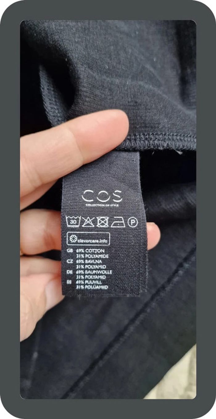 Robe T-shirt COS a col cheminée asymétrique et manches courtes taille S - photo numéro 6